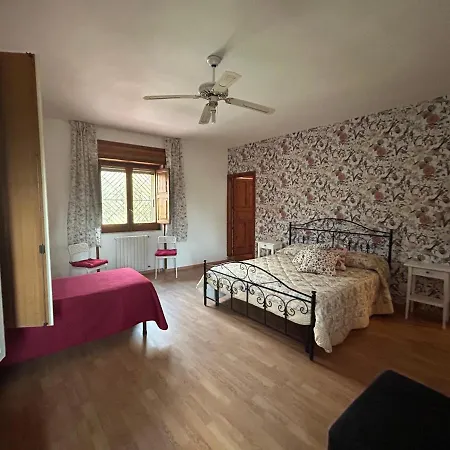 فندق مبيت وإفطار Magione 4*